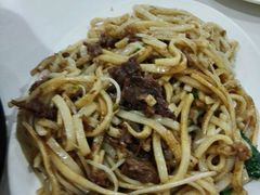 干炒牛河-粤潮牛肉火锅店(江南大道店)