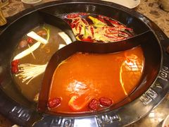 特色三味锅-渝大狮老火锅(萧山店)