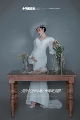点击看大图 -十孕纪高端孕妇亲子摄影