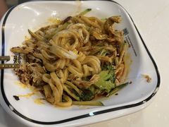 麻酱凉皮-魏家凉皮(解放路火车站店)