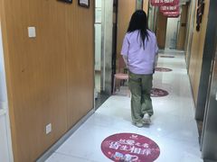 -雅悦齿科(顾村公园店)
