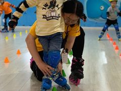 -米高蓝斯克国际轮滑中心(中铁建店)