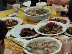 -荣生萝卜汤饭店