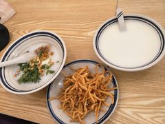 -正南齐北·老街糯米团(洪崖洞店)