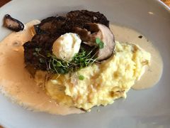 -Hula Grill Waikiki