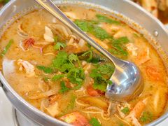 -两兄弟Song Pee Nong(2号店)