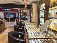 -眼镜大师·Optic Master·蔡司官方授权店(杭州大厦购物城店)