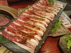 -喜牛烧肉酒场·黑金店(威高广场店)