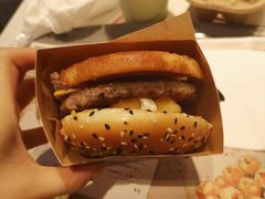 -麦当劳(世界城广场店)