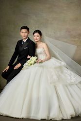 -拾年·定制婚纱摄影