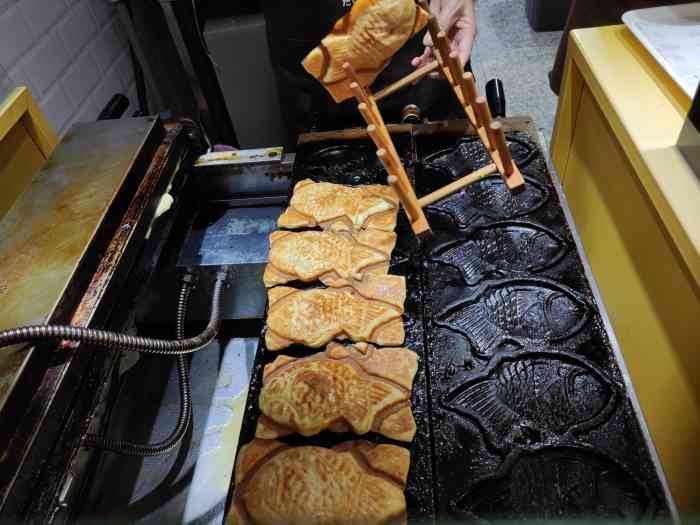 有堡鱼形烧-"有堡鱼形烧,新街口地铁站9号口附近路过..."-大众点评移