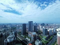 -上海龙之梦万丽酒店