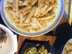 -95号酱骨·一块豆腐(展春园西路店)