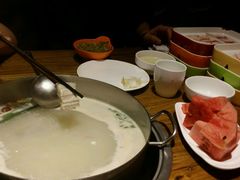 -龙记斑鱼火锅鲜切牛肉自助(红山路店)