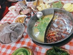 -赵美丽·重庆社区火锅·直营店(火车东站·中豪国际店)