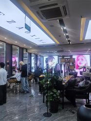 -藤野造型烫染·漂发