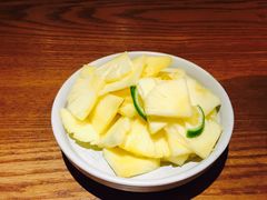 -云海肴·汽锅鸡·云南菜(天山百盛优客店)