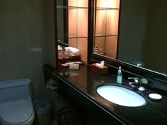 -南宁凤凰宾馆(火车站地铁站店)