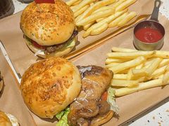 -必胜客(WOW中心城店)