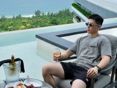 -瑰丽酒店·海吧·天际下午茶·现场DJ·天台酒吧