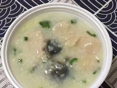 -赵财财·肠粉·煲仔饭(华润万象城店)