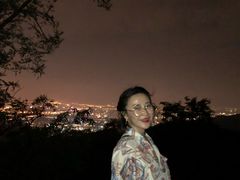 -鬼笑石后山停车场