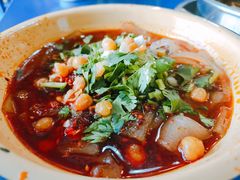 -马路边边串串香形象店(磐石路店)