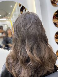 -MOVAN  HAIR莫凡匠人发型屋