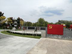 -微山湖红荷湿地景区