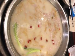 -老来福·非遗酸汤兔(凯旋路店)