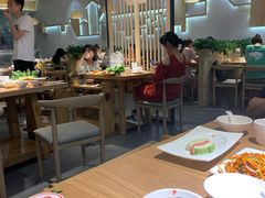 大堂-守柴炉烤鸭(科华中路王府井店)