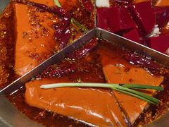 -叁口煮老火锅(东升店)