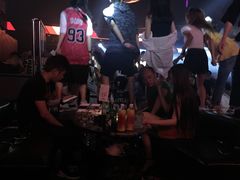 -Club Queen皇后酒吧