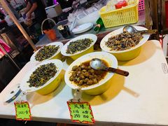 -六合夜市