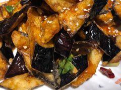 风味茄子-华盛园卷子王农家菜水库鱼