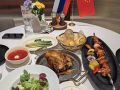 -马克西姆俄罗斯餐厅(通亚街店)