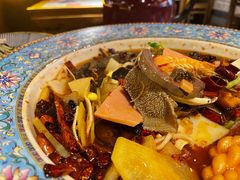 -宽窄巷成都菜(青岛路万达广场店)
