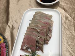 -隆江大酒店(雯婕商务楼店)