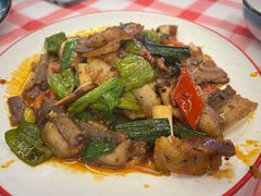 -洪霞餐馆·川菜·鲜货现炒(两江春城店)