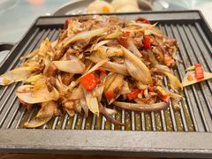 -辛香味烧鱼馆·非遗技艺·排骨红烧肉(光谷医药园店)