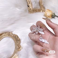 -Pink You美甲洗眉纹绣定制中心