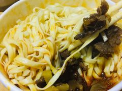 -魏旺湖北正宗牛肉面(硚口公园店)