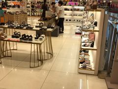 -丽达购物中心(崂山店)