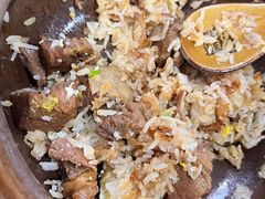 -容里煲仔饭(利丰北路店)