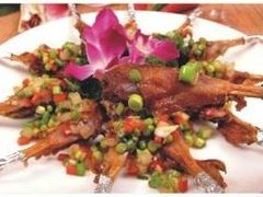 椒盐鸭下巴-白天鹅家宴·东北菜