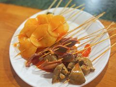 钵钵鸡-丁丁猫重庆小面(徐州路店)