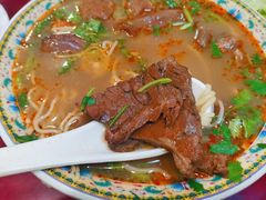 -金杨拉面王小吃面馆·牛三宝面·红烧牛肉粉