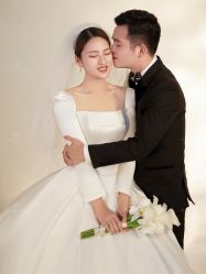 -金夫人婚纱摄影(西昌店)