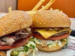 圣塔芭芭拉经典牛肉特堡-The Habit Burger Grill 哈比特汉堡(复兴soho店)