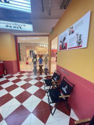 -Devilhands Barbershop男士理容店